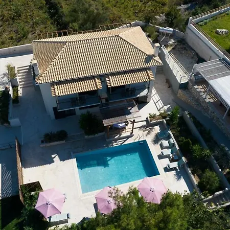 Villa Endless Blue