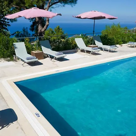 Endless Blue Villa Kalamítsi